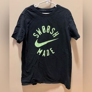 Nike Graphic Tee